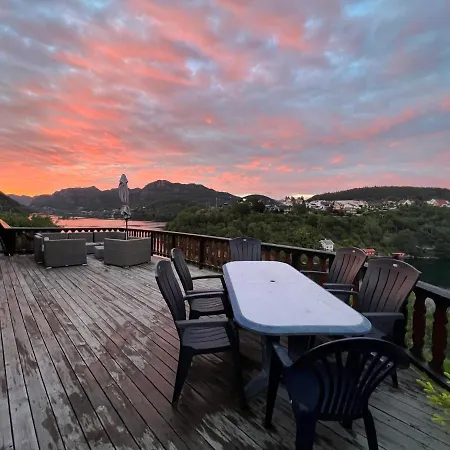 度假居 I Med Panoramautsikt *