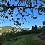 Semesterbostad I Med Panoramautsikt *